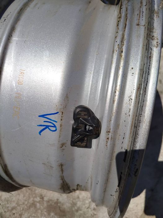 Продам  диски БМВ r18
