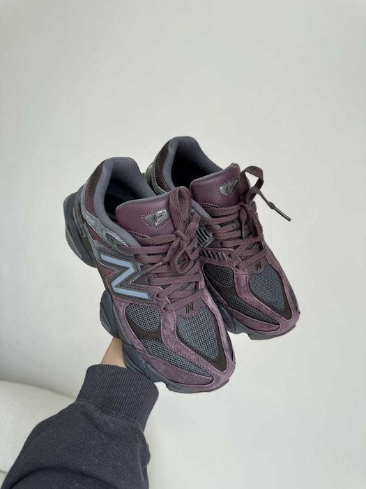 New Balance 9060 Brown Bordo