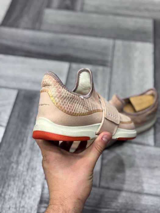 ECCO Biom Amrap Strap