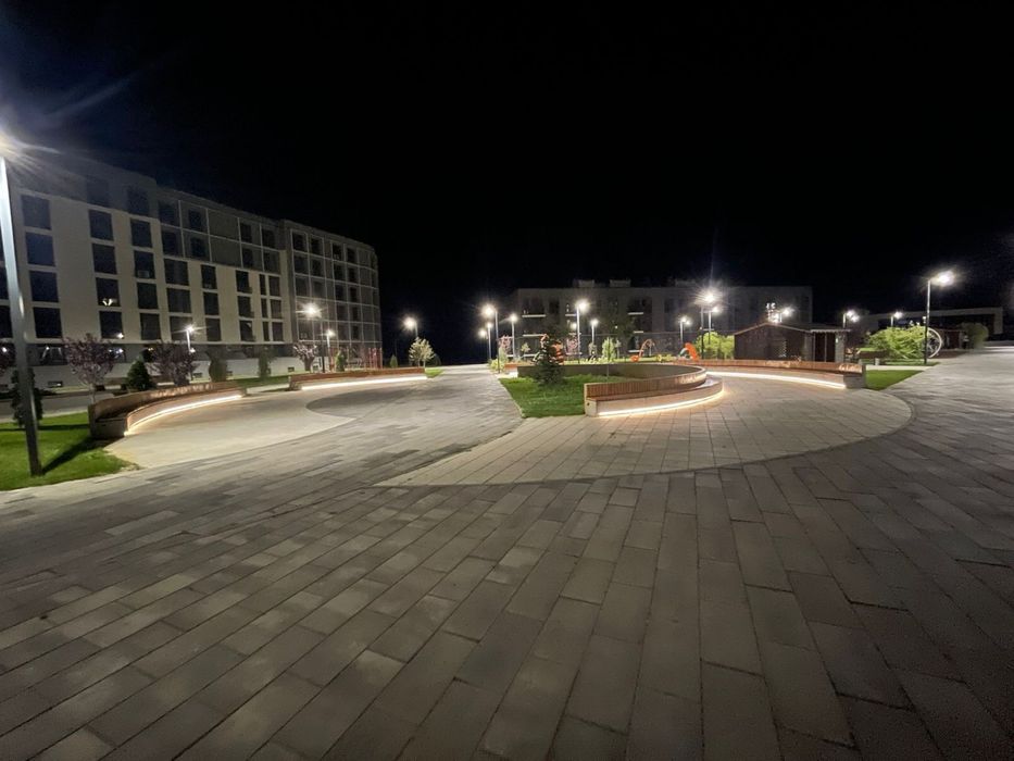 Видова смарт-квартира в елітному ЖК City Park (є резервне живлення)