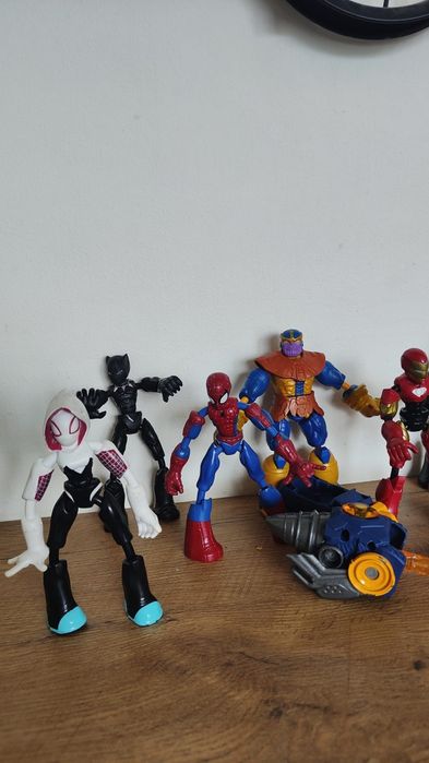 Figurki Avengers Hasbro oryginał spider Man czarnapantera spin Marvel