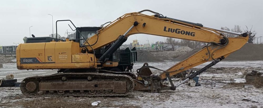 Экскаватор гусеничный LiuGong CLG 922E, 2020 г.в