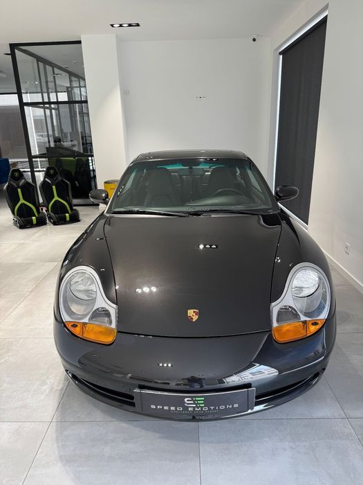 Porsche 911 (996) Carrera Coupé