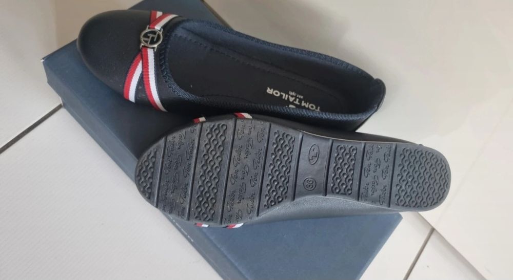 Baleriny Tom Tailor, rozmiar 36, eleganckie i wygodne!