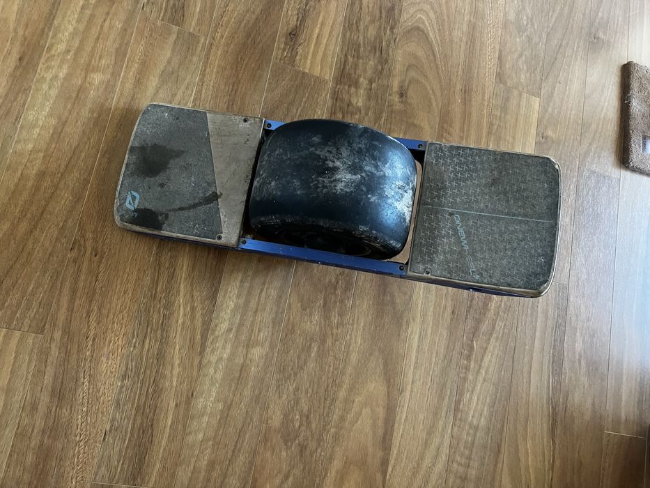 Onewheel xr + used- 887km in good conditions