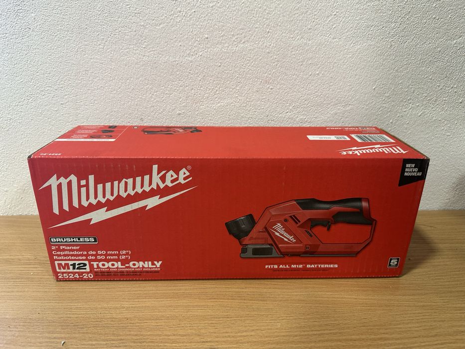 Акумуляторний рубанок milwaukee 2524-20 із серії m12