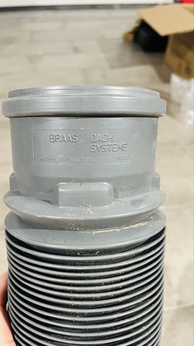 Rura Elastyczna Brass so systemow kominkow dachowych i nie tylko.