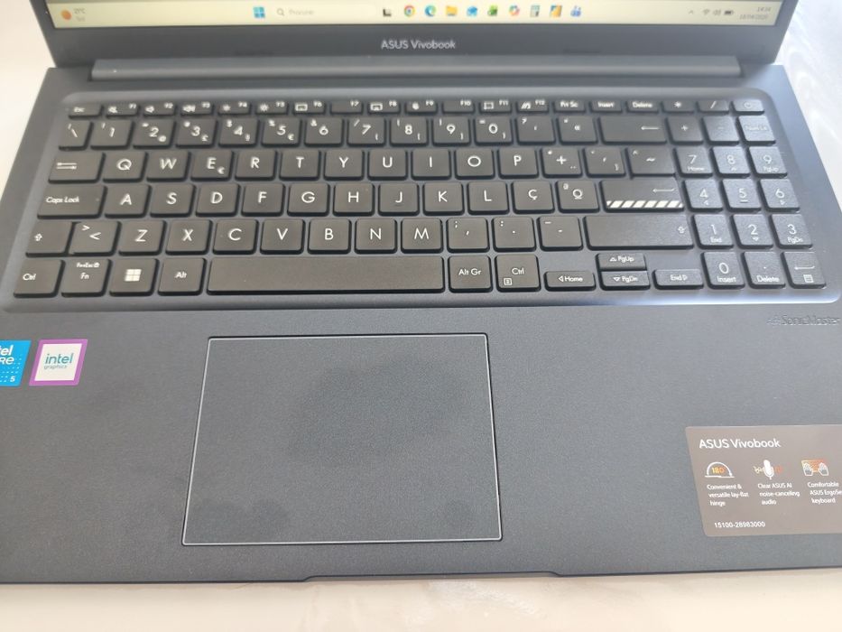 GRANDE OPORTUNIDADE: ASUS Vivobook 15 - Como Novo (Fatura/Garantia 3 anos)