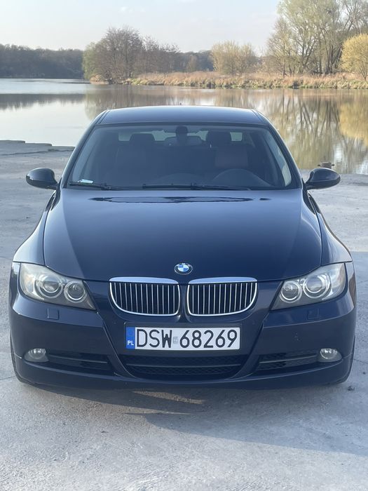BMW e90 325i 2006 rok