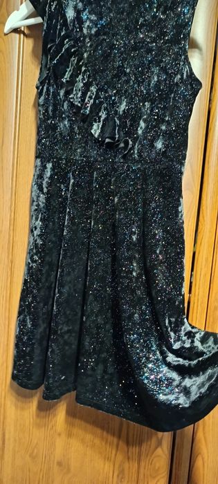 Przepiękna czarna aksamit błyszcząca brokat święta bal Zara 152/158