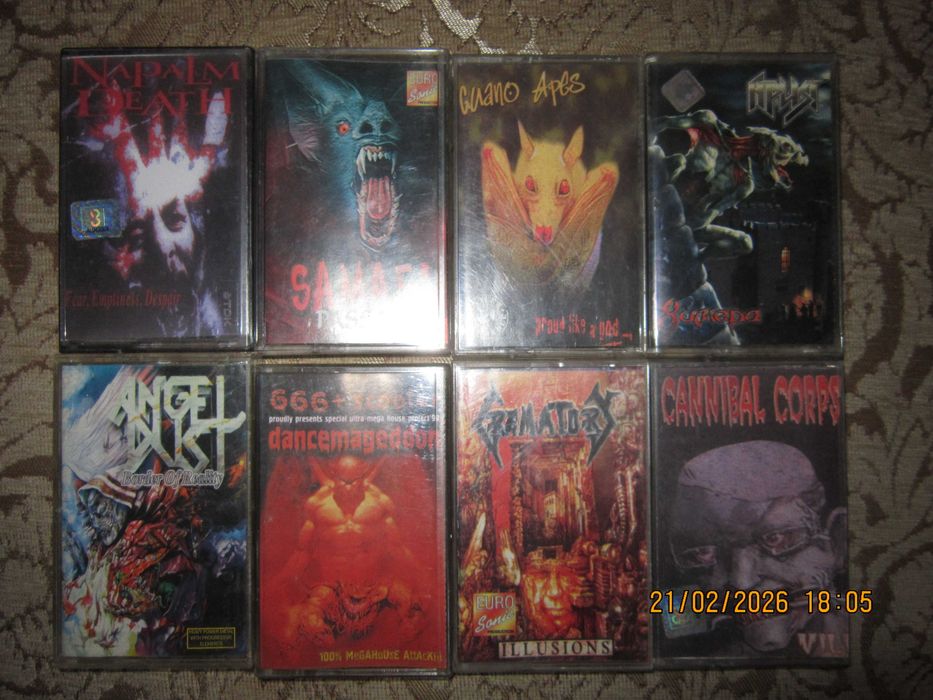 Аудіокасети з закордонною важкою рок-музикою