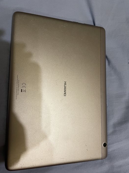 На розбір, Батарея на Планшет huawei media pad T3 на 10 дюймів. На розборку.