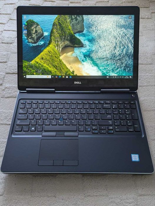 Ноутбук Dell Precision 7520 15 FHD 256/16GB i7 7820HQ Nvidia M1200 4GB