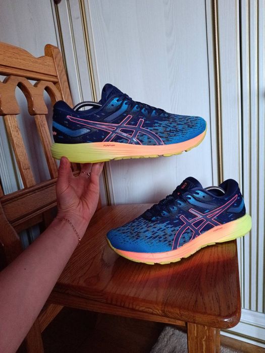 бігові кросівки Asics DynaFlyte 4 Vietnam оригінал 41,5р