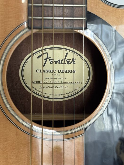 Guitarra Fender CC-60SCE Concert/NAT