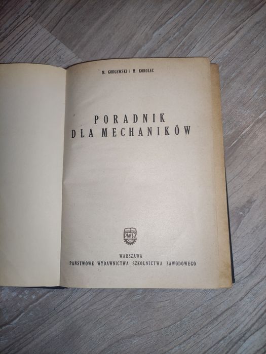 M. Godlewski i M. Korolec "Poradnik dla mechaników"