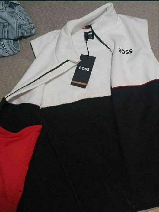 Спортивная жилетка Porsche Motorsportx Hugo Boss (Новая)