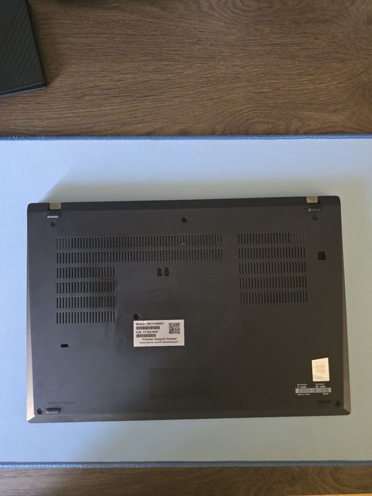 Portátil Profissional Lenovo ThinkPad P14s Gen 2