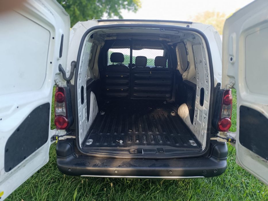 Citroen berlingo 1.6 HDI 3LUG +longa NACIONAL