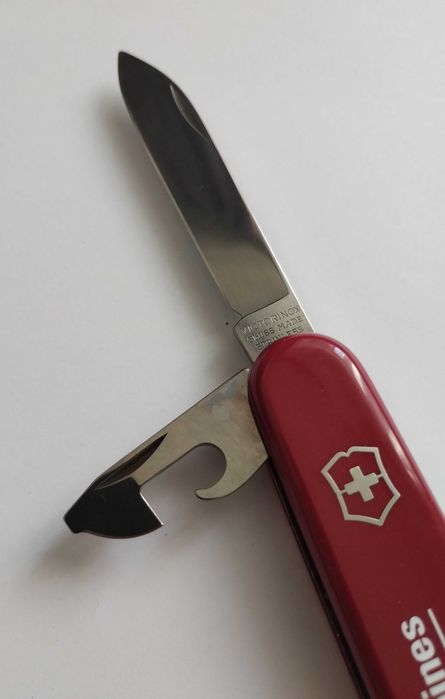 Швейцарський ніж “Victorinox” 13 функцій. Як новий !!!: 1 050 грн