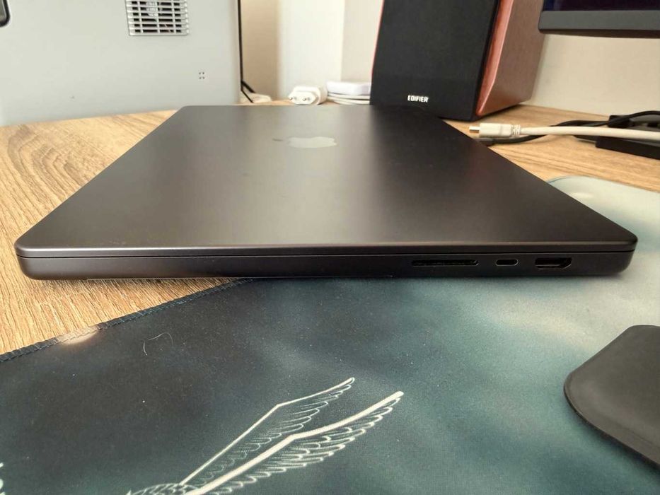 MacBook Pro 16 M3 MAX 36GB 1TB Bateria 100% Space Black