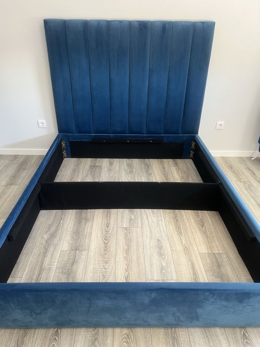Cama casal veludo