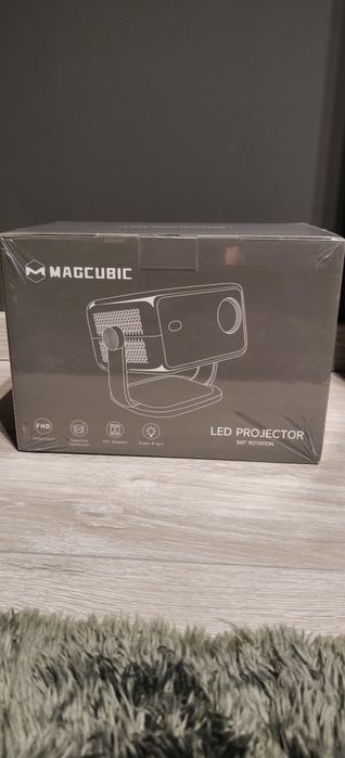 Projektor Magcubic LO18