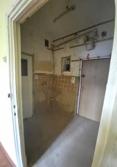 Kawalerka 21 m² ul. Staszica naprzeciwko Sądu  I piętro  świetna lokalizacja