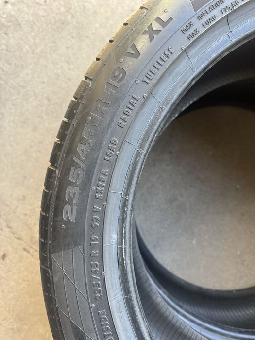 235/45R19 V XL Continental ContiSportContact 5