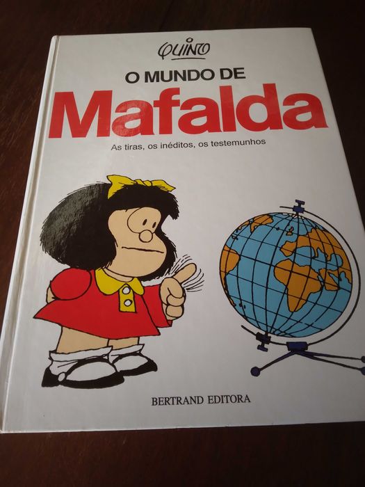 Livro " O mundo da Mafalda