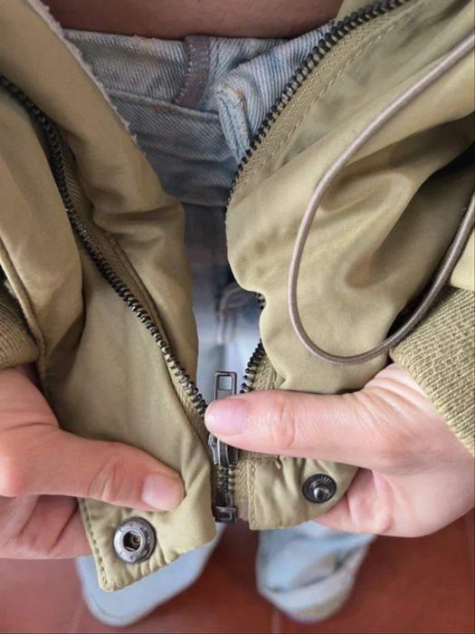 Casaco Inverno com pelo no gorro destacável