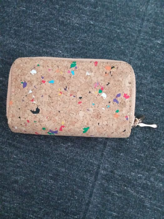 Carteira de Cortiça Pequena para Crianças