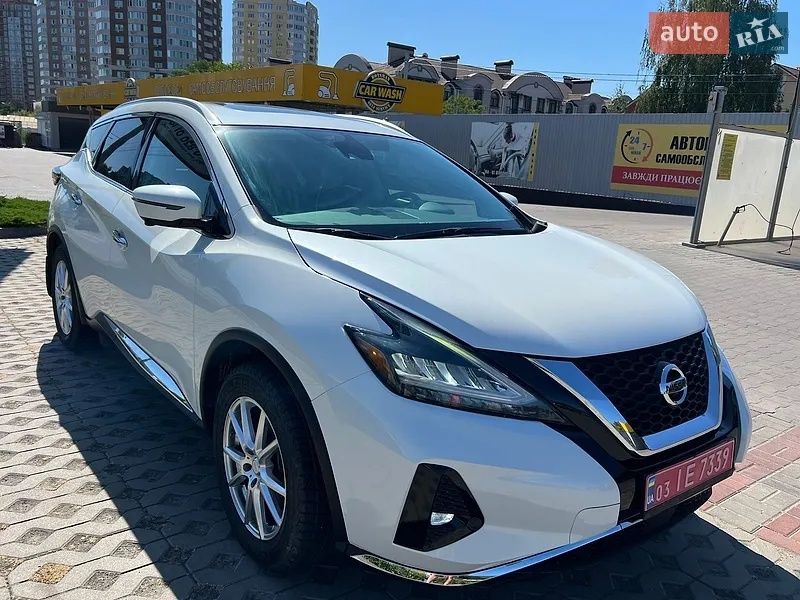 автомобіль Нісан Мурано Z52