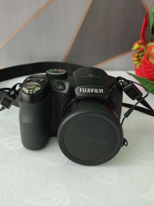 Фотоапарат Fujifilm FinePix S1730
