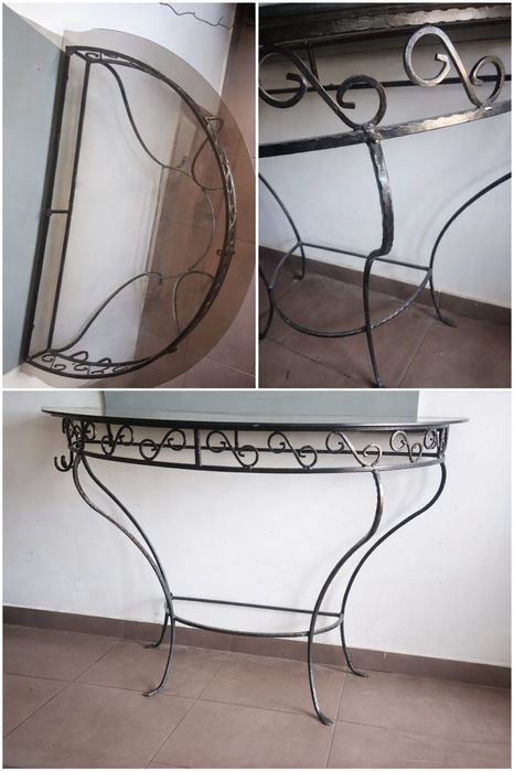 Stolik +  konsola fryzjerska szklany blat z metalowymi nogami