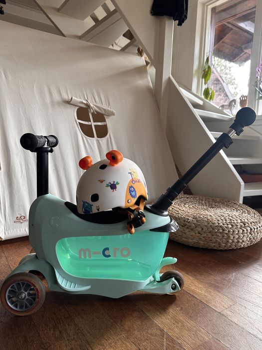Hulajnoga jezdzik Micro Mini2Go Deluxe Plus + kask