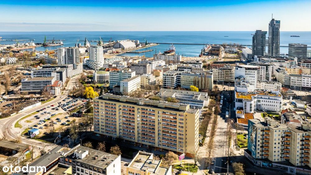 Przestronna kawalerka w samym centrum  Gdyni
