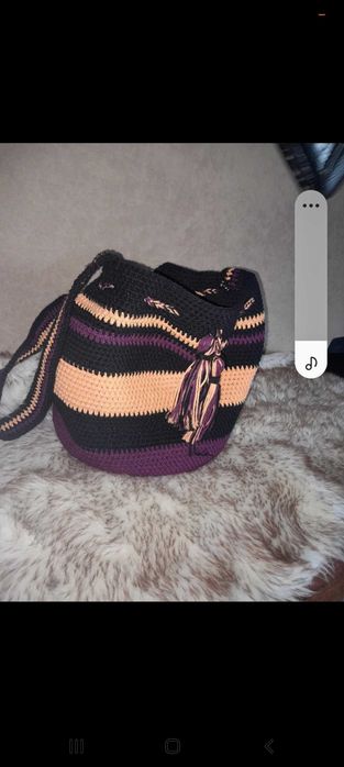 Saco de croché feito à mão