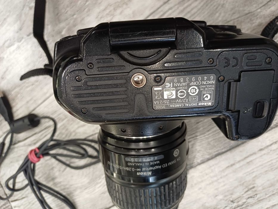 Aparat Nikon D5000