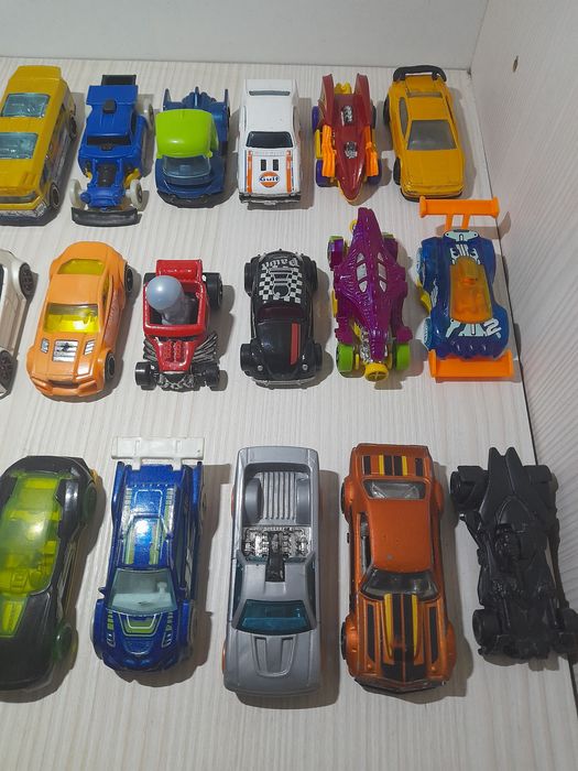 Лот машинок Hot Wheels