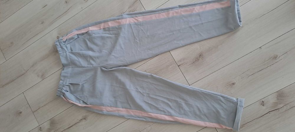 Spodnie xs materiałowe