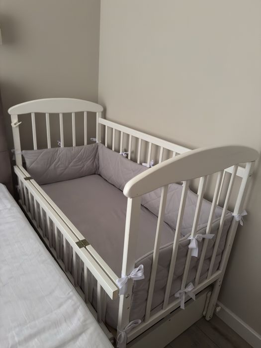 Дитяче ліжко в подарунок матрац,бортики,наматрасник та простирадло