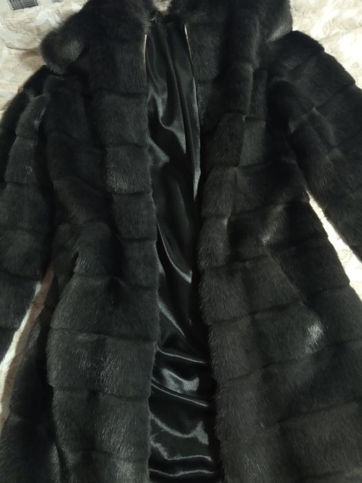 Шуба из эко меха