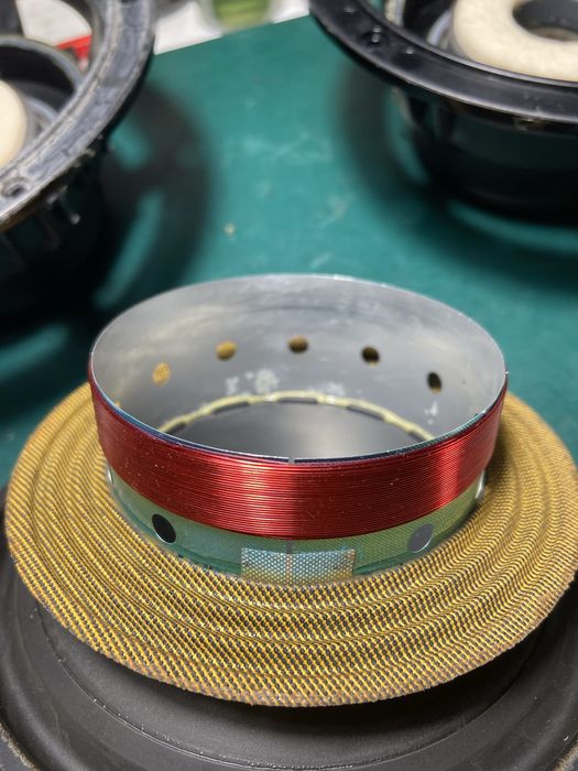 Naprawa głosników…