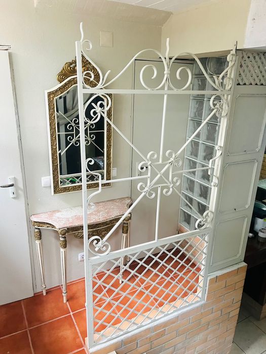 Portão em ferro forjado secular