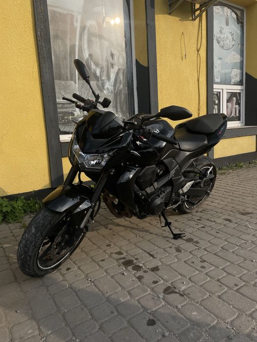 Кавасакі z750 на польских докаж