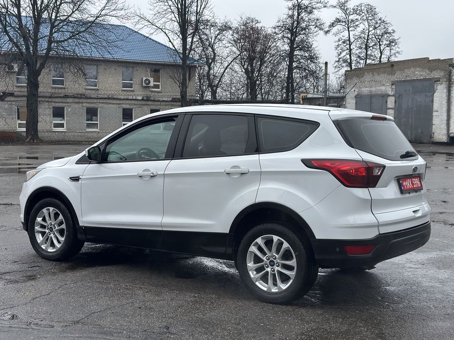 Ford Escape 2019 2,5
