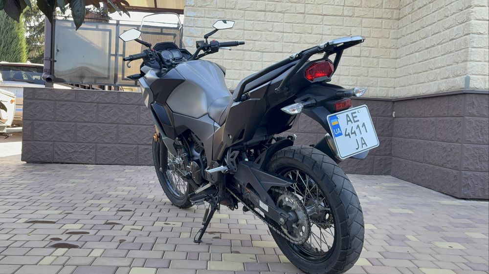 Мотоцикл Kawasaki KLE 300 2023 год