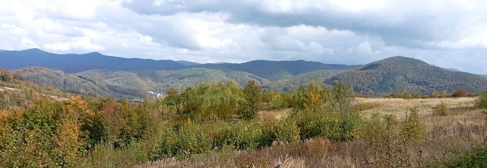 Продаю чудову ділянку у чудовому місці на курорті Поляна