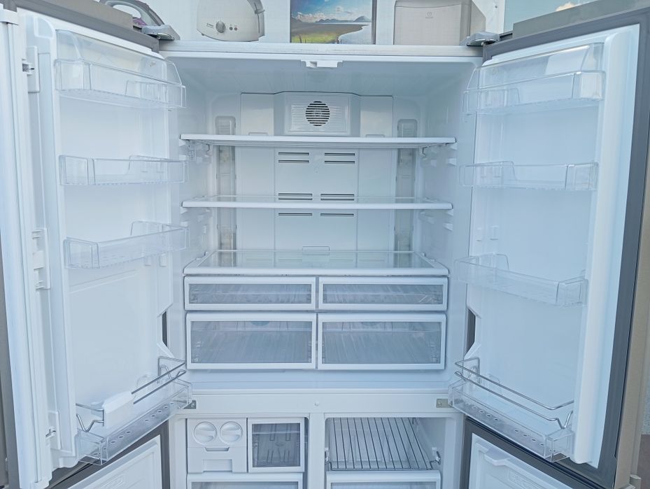 Холодильник BEKO Side-by-side нержавейка INVERTER А+++ из Германии